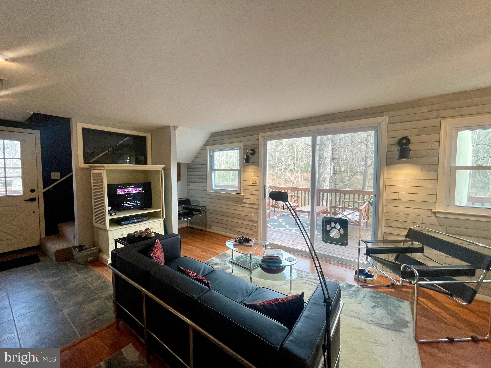 308 PINE DRIVE
