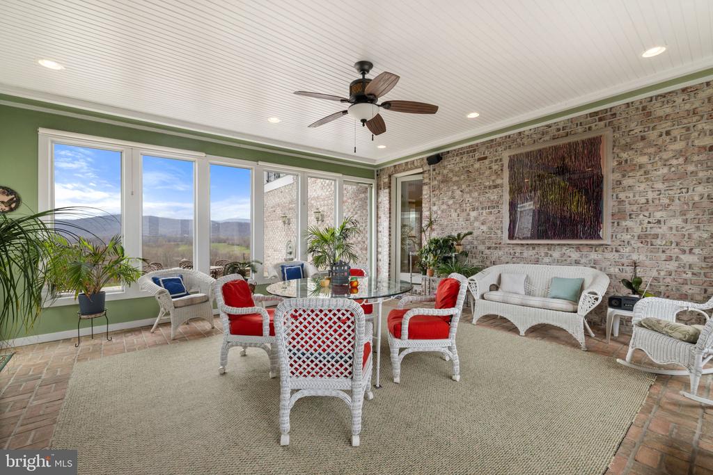 499 Rock Mills Rd