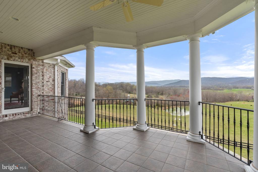 499 Rock Mills Rd