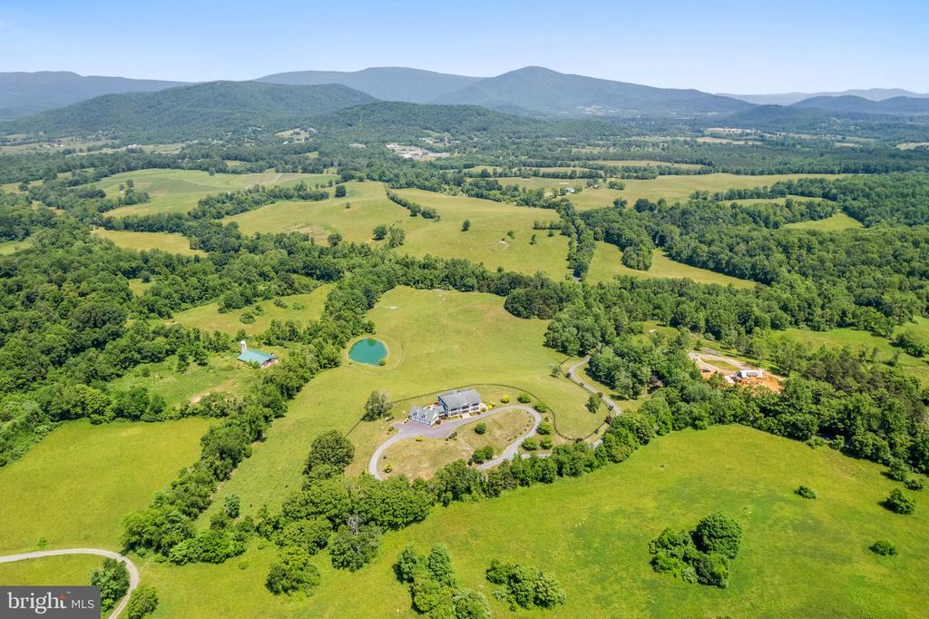 499 Rock Mills Rd