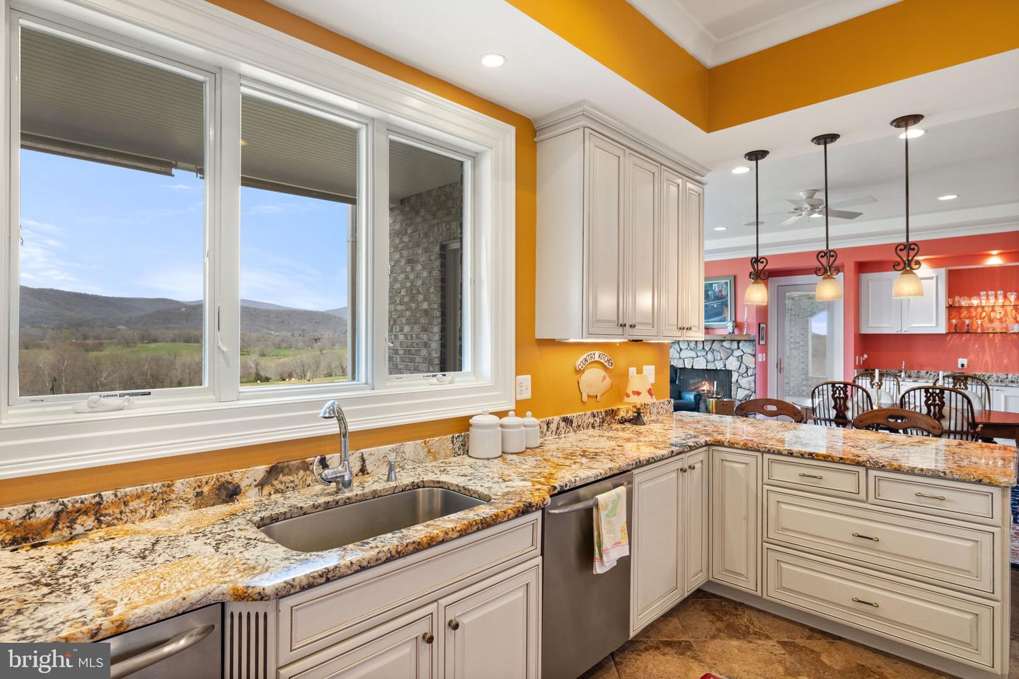 499 Rock Mills Rd