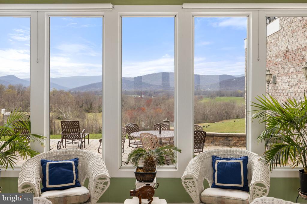 499 Rock Mills Rd