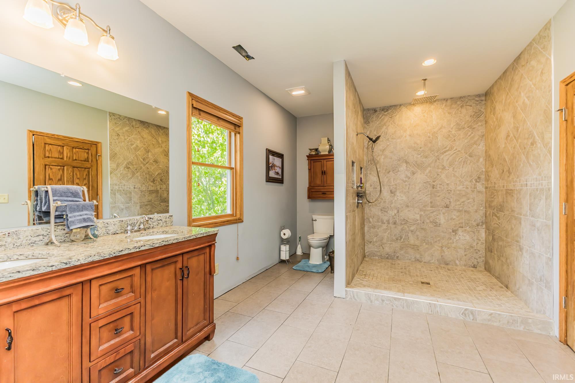 501 W Fox Lake Road