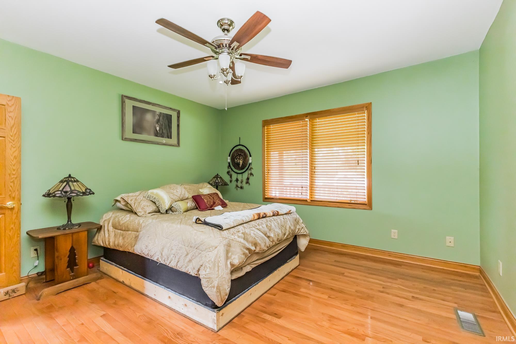501 W Fox Lake Road