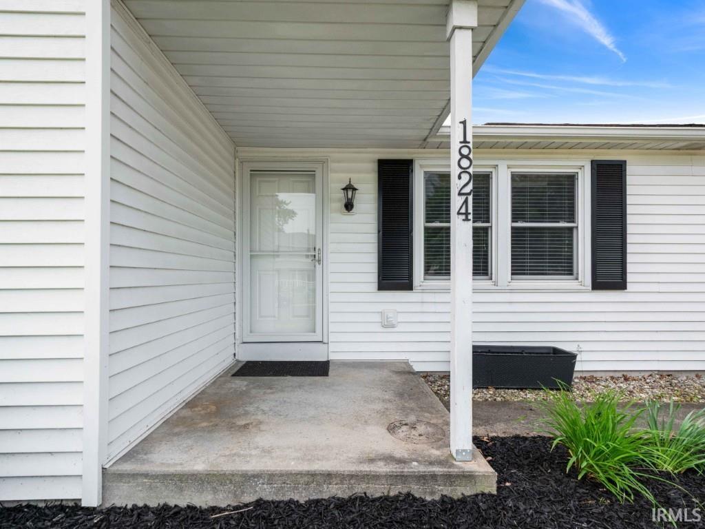 1824 Cameron Lane