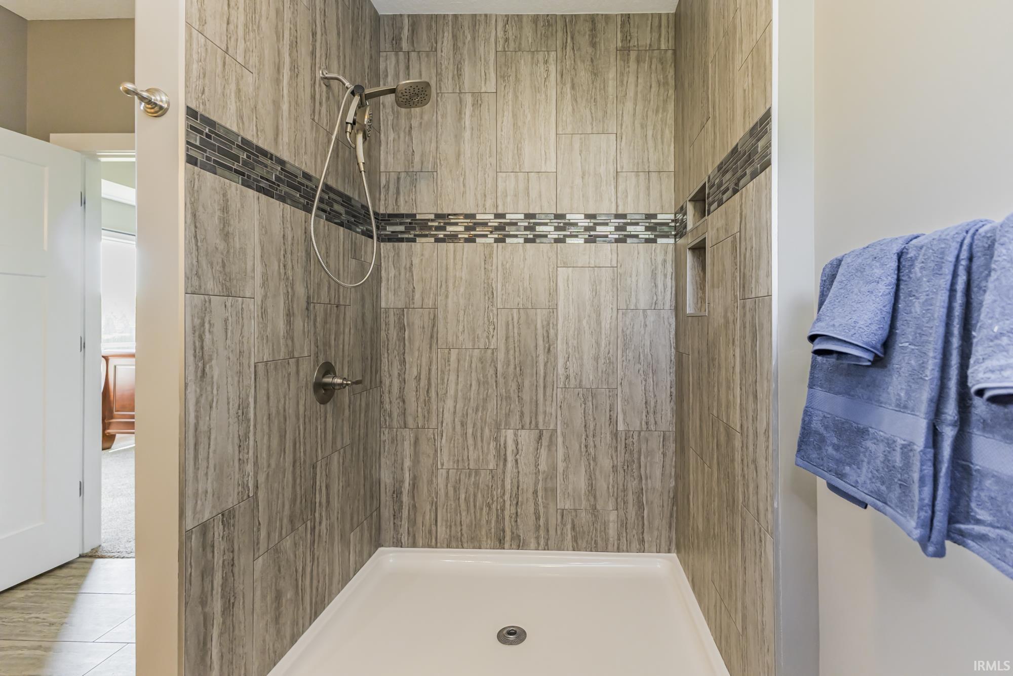 394 Carrara Cove
