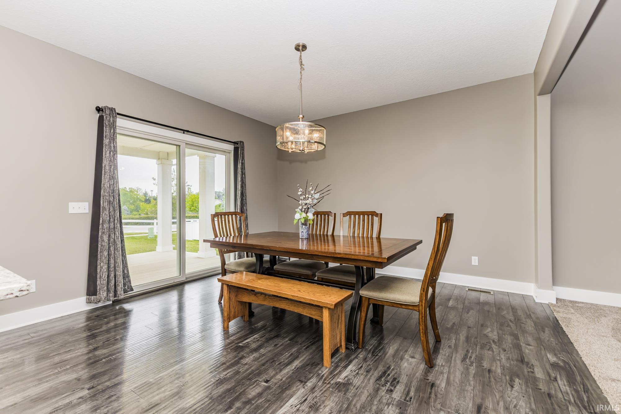 394 Carrara Cove