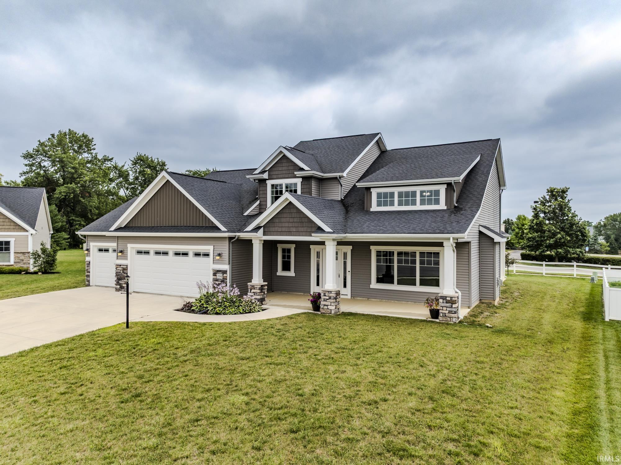 394 Carrara Cove
