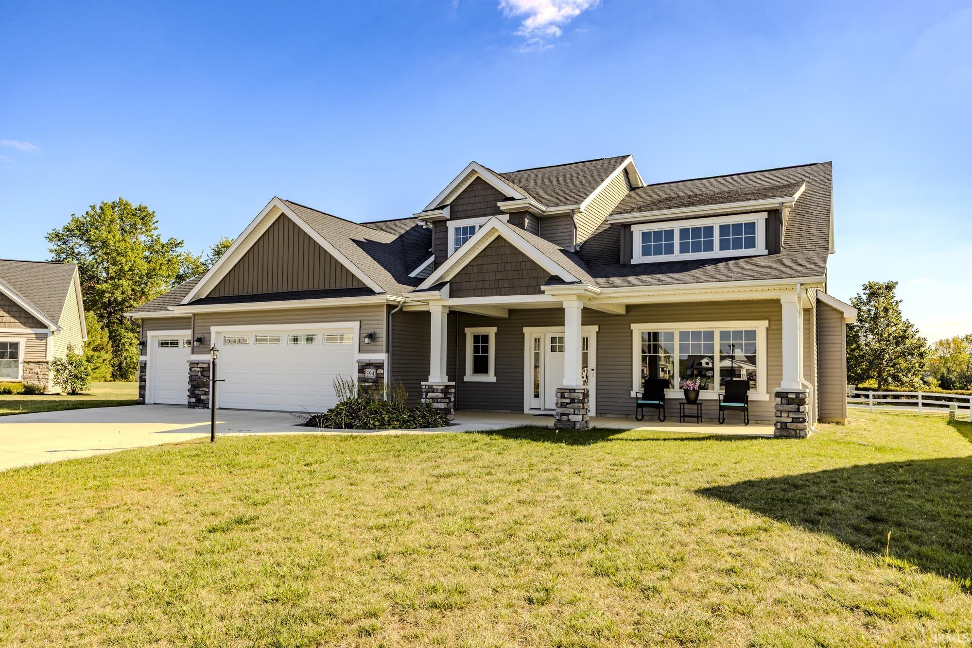 394 Carrara Cove