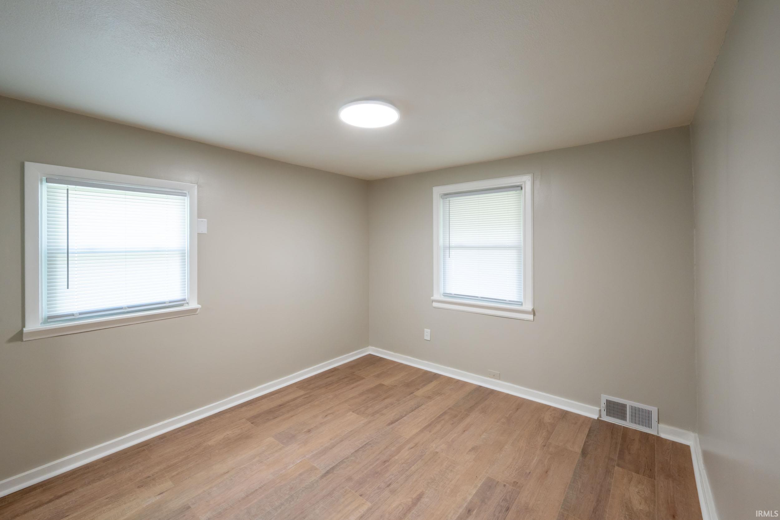 4938 Mcclellan Street