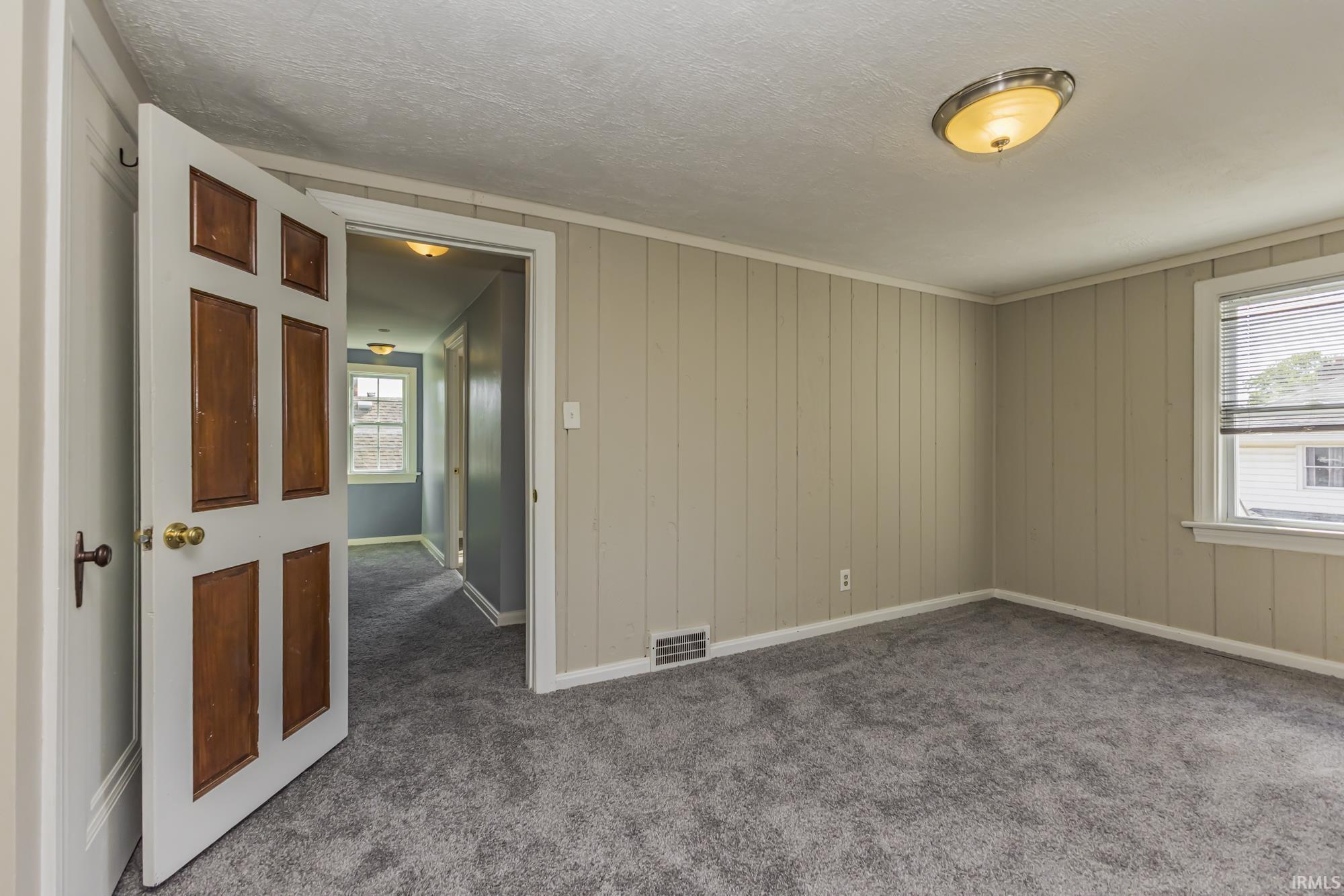 4522 S Calhoun Street