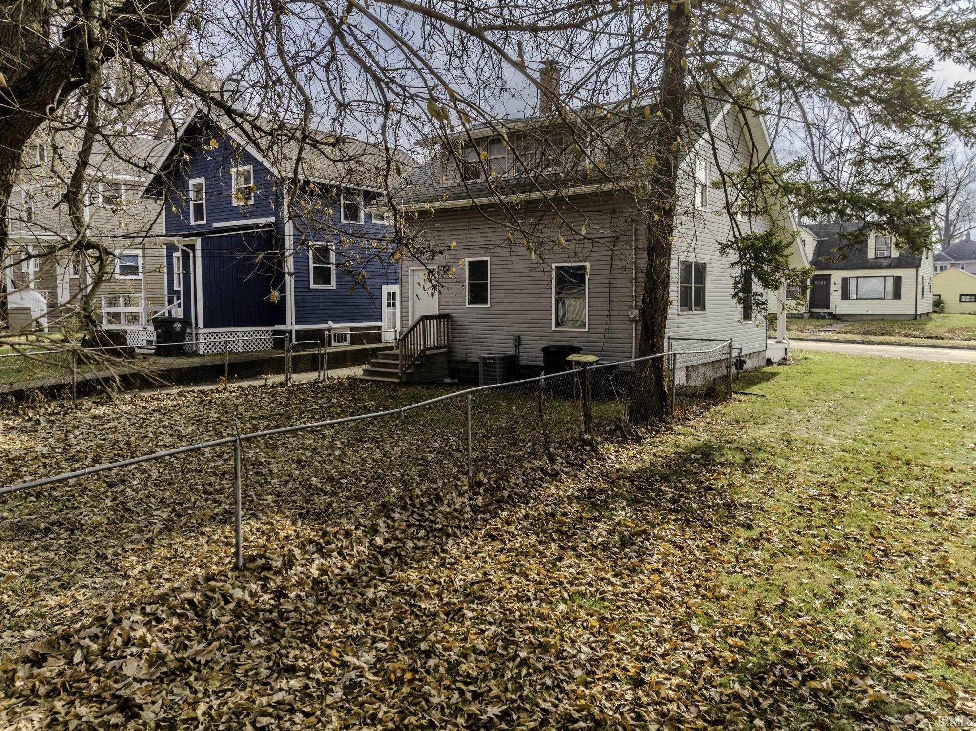 1240 Kinsmoor Avenue