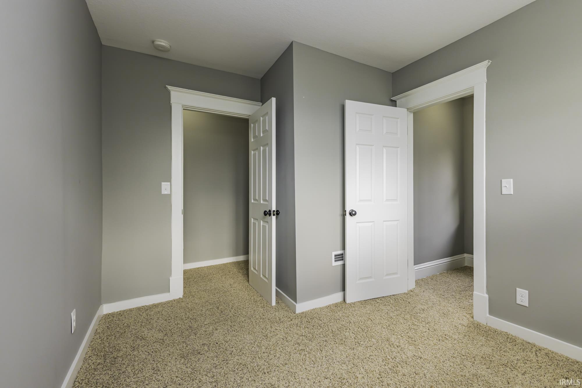 1240 Kinsmoor Avenue