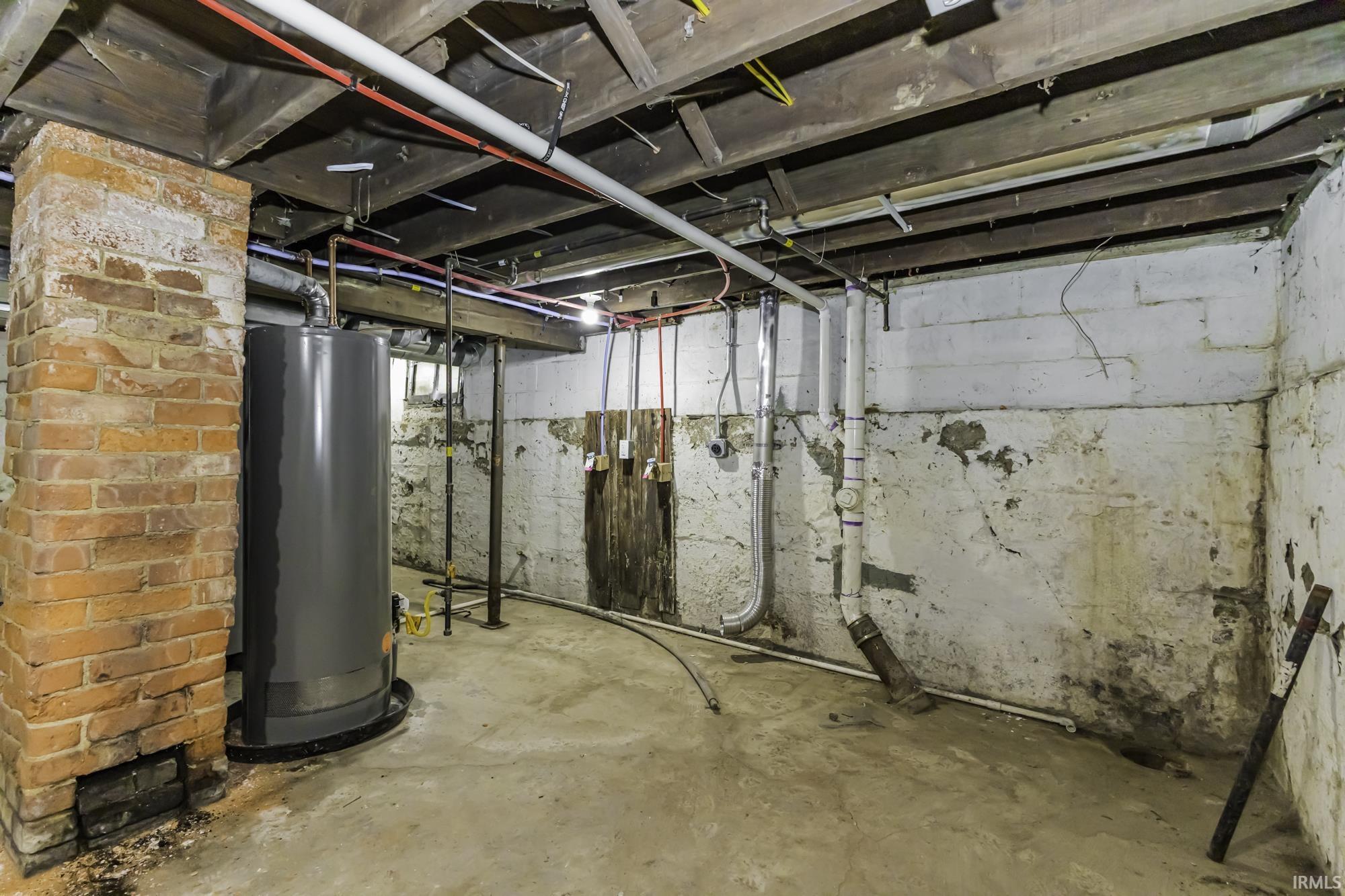 1240 Kinsmoor Avenue