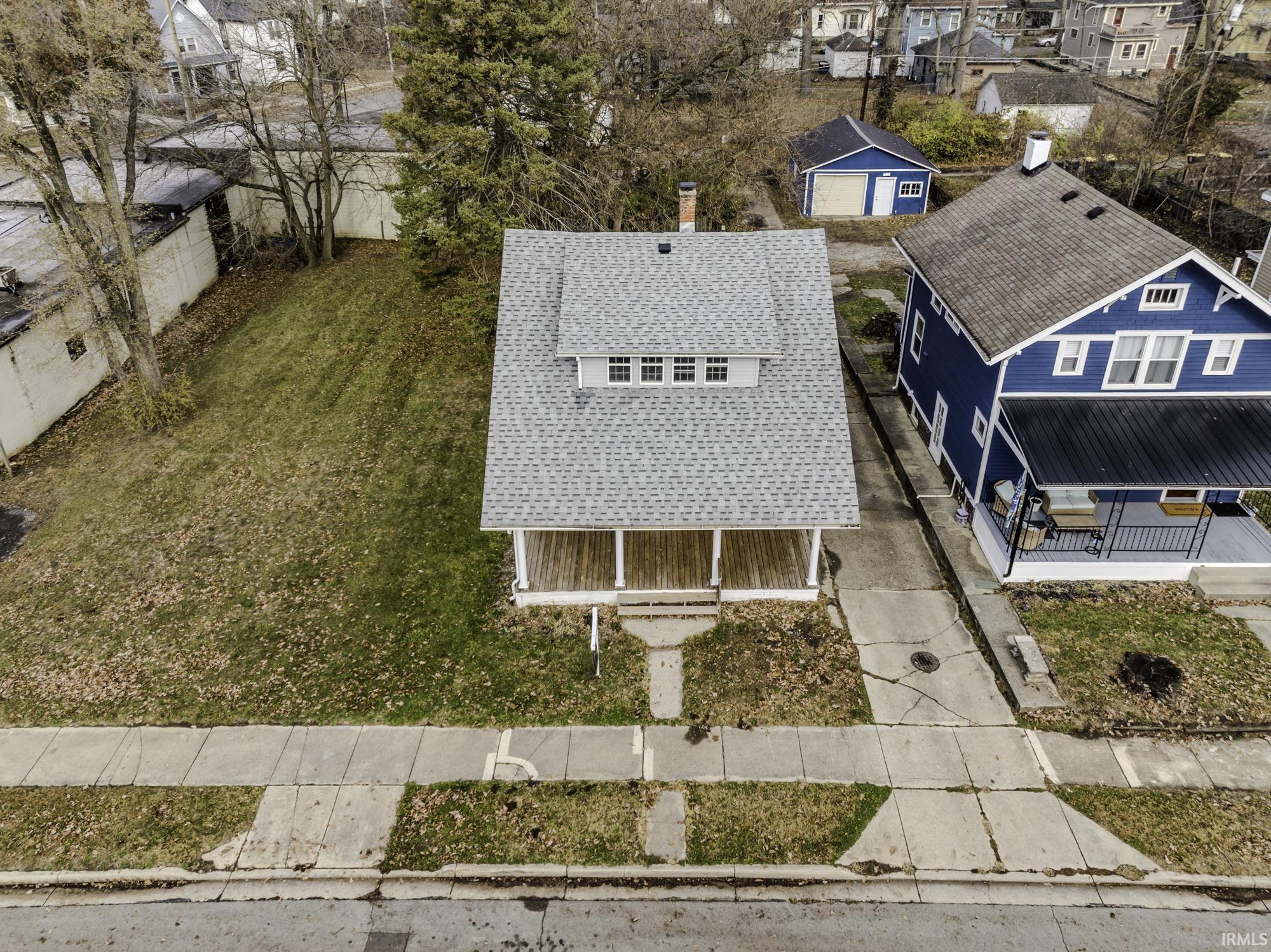 1240 Kinsmoor Avenue