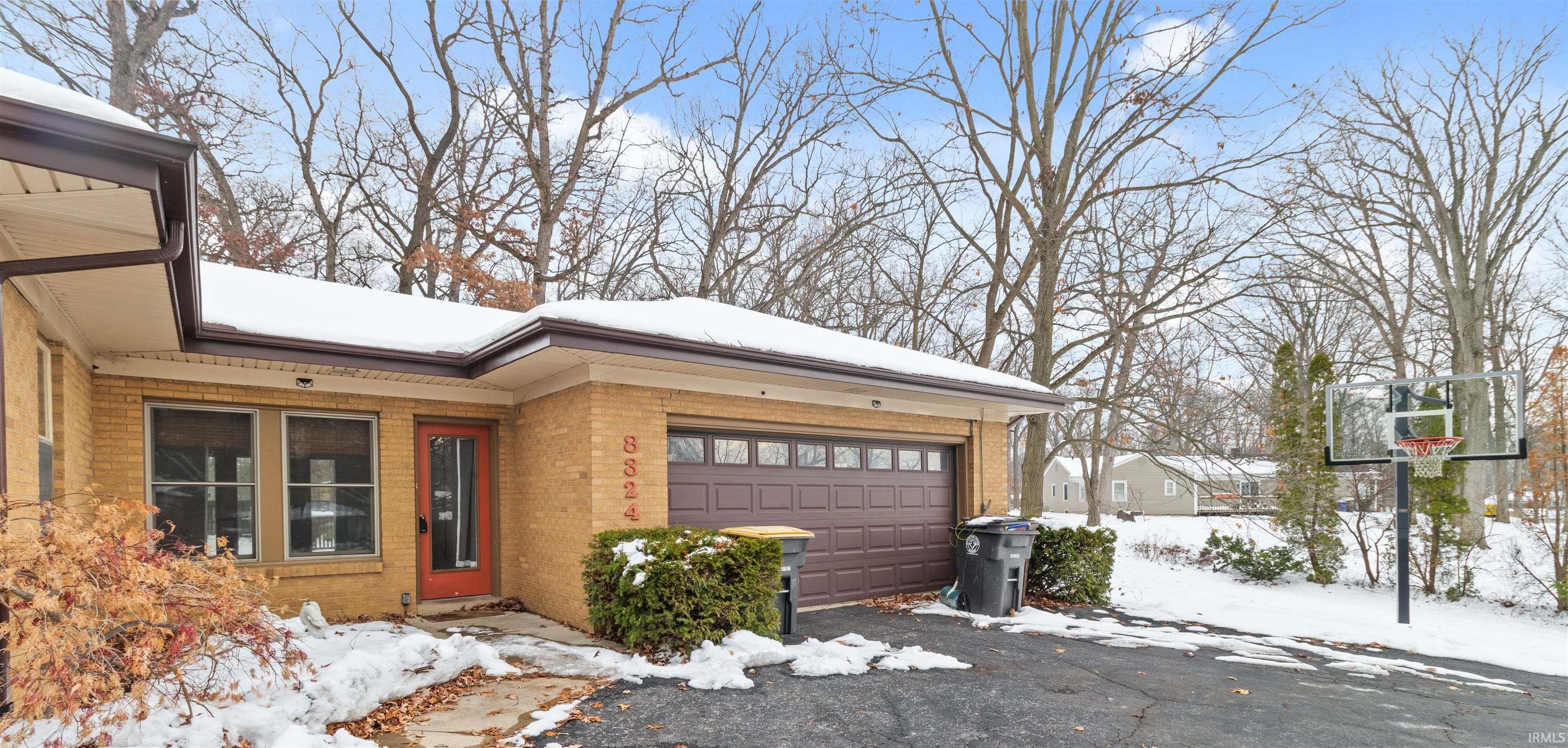 8324 Waterswolde Lane