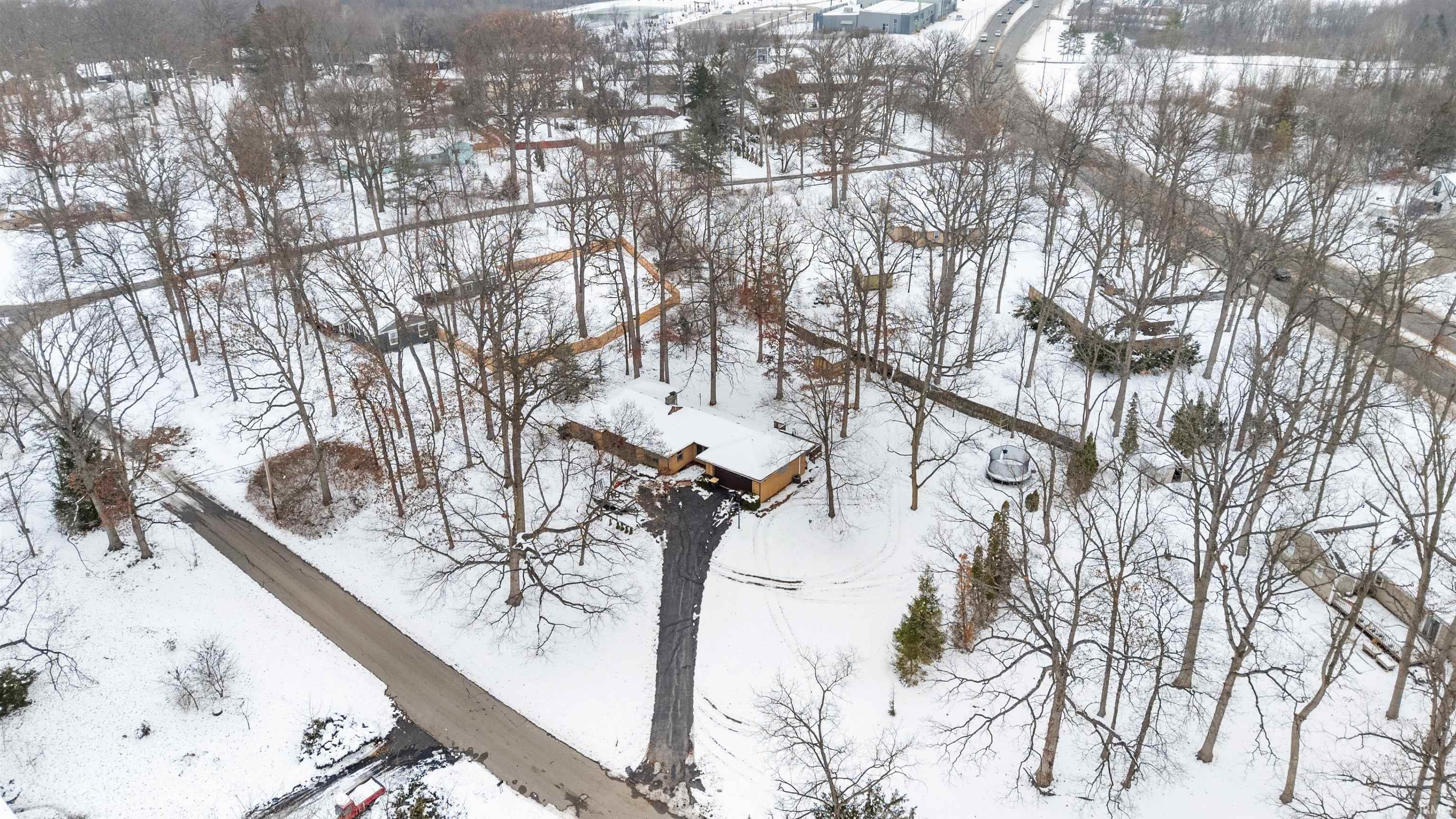 8324 Waterswolde Lane