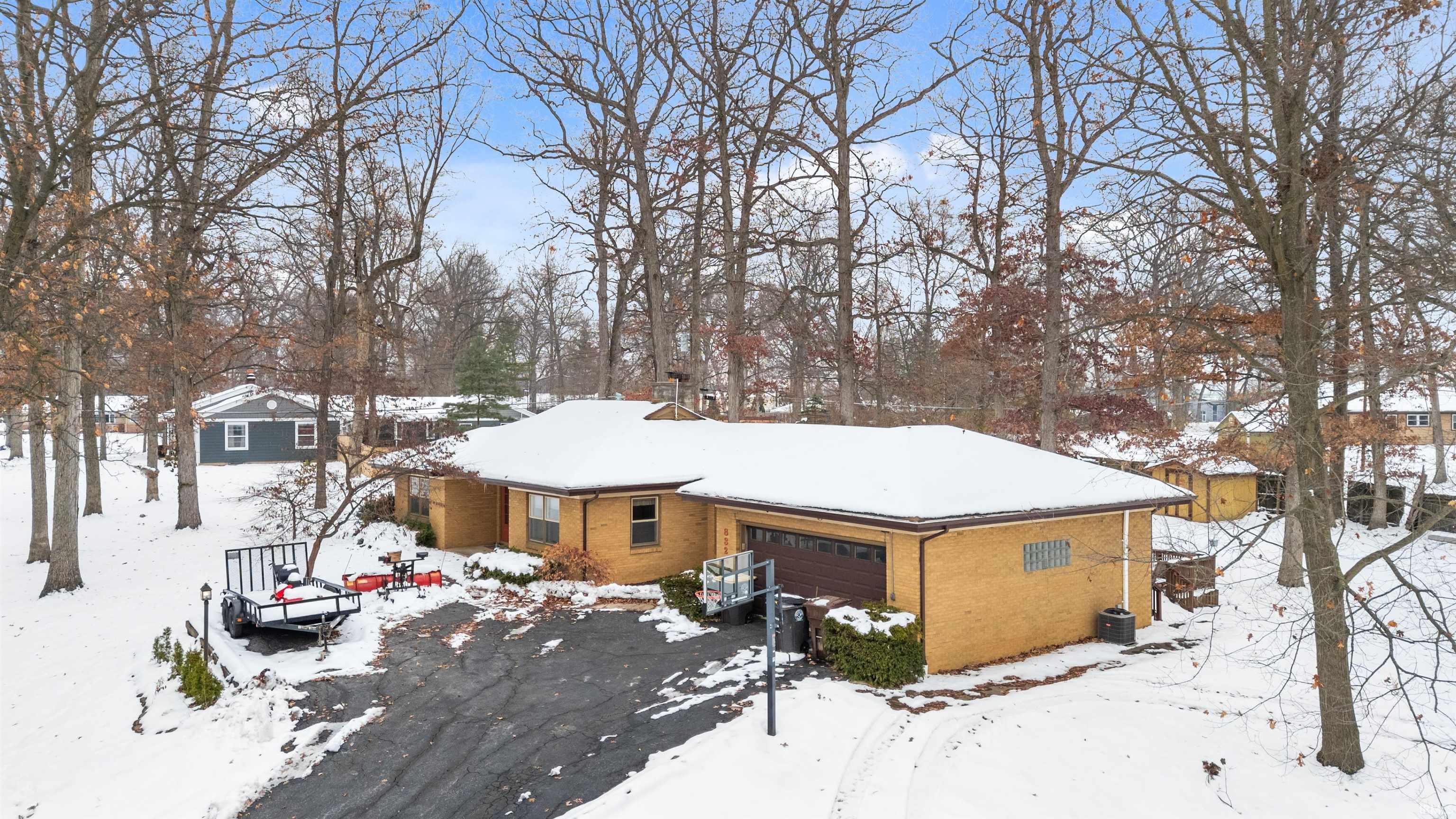 8324 Waterswolde Lane