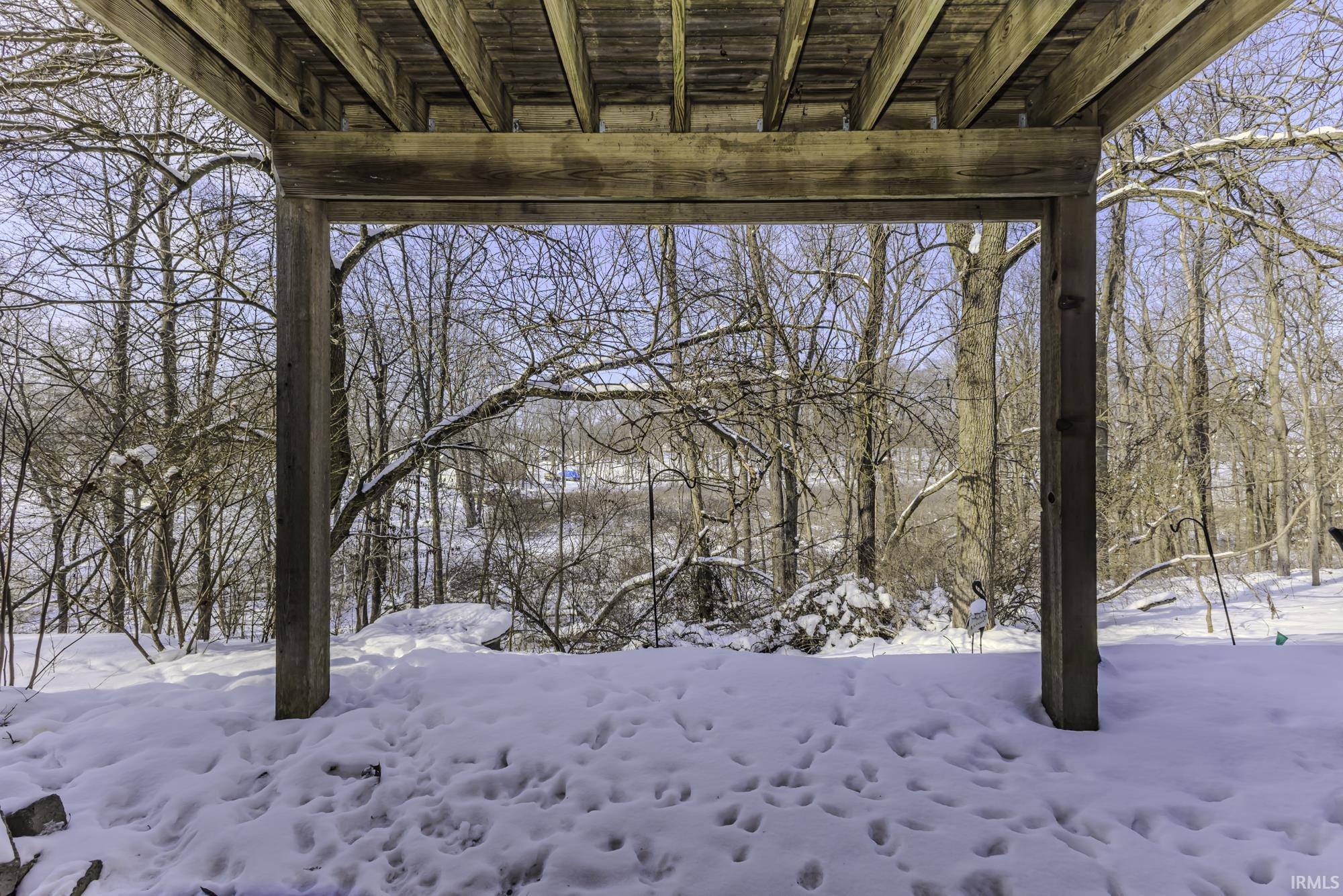 35 LN 520B Lake James Lane Unit: 3