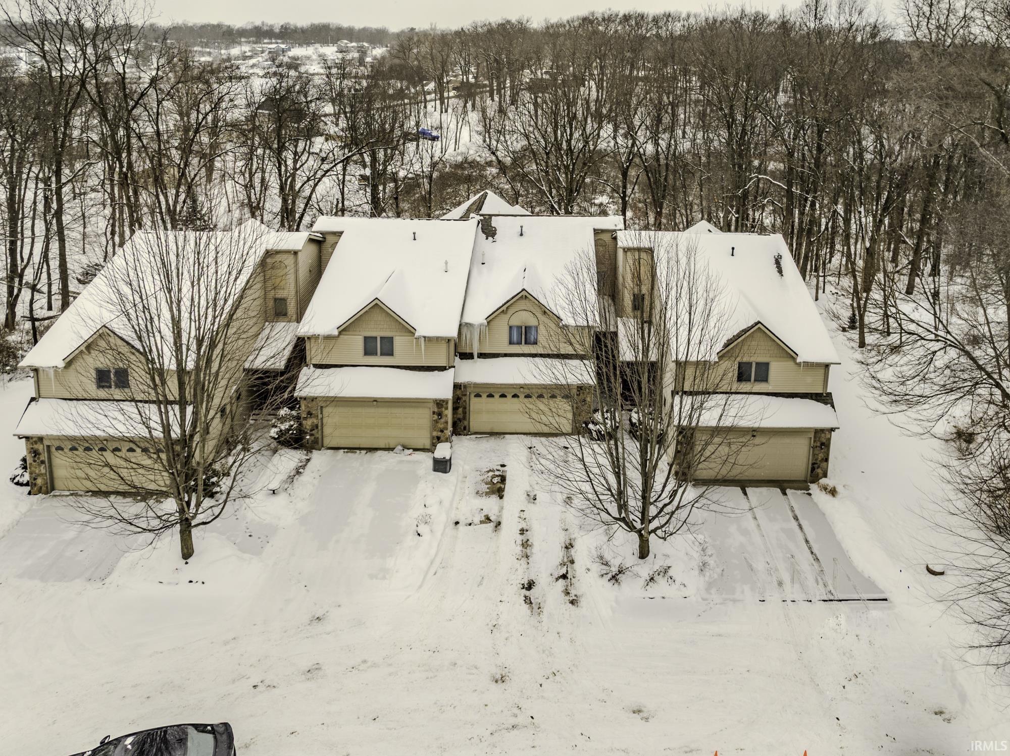 35 LN 520B Lake James Lane Unit: 3