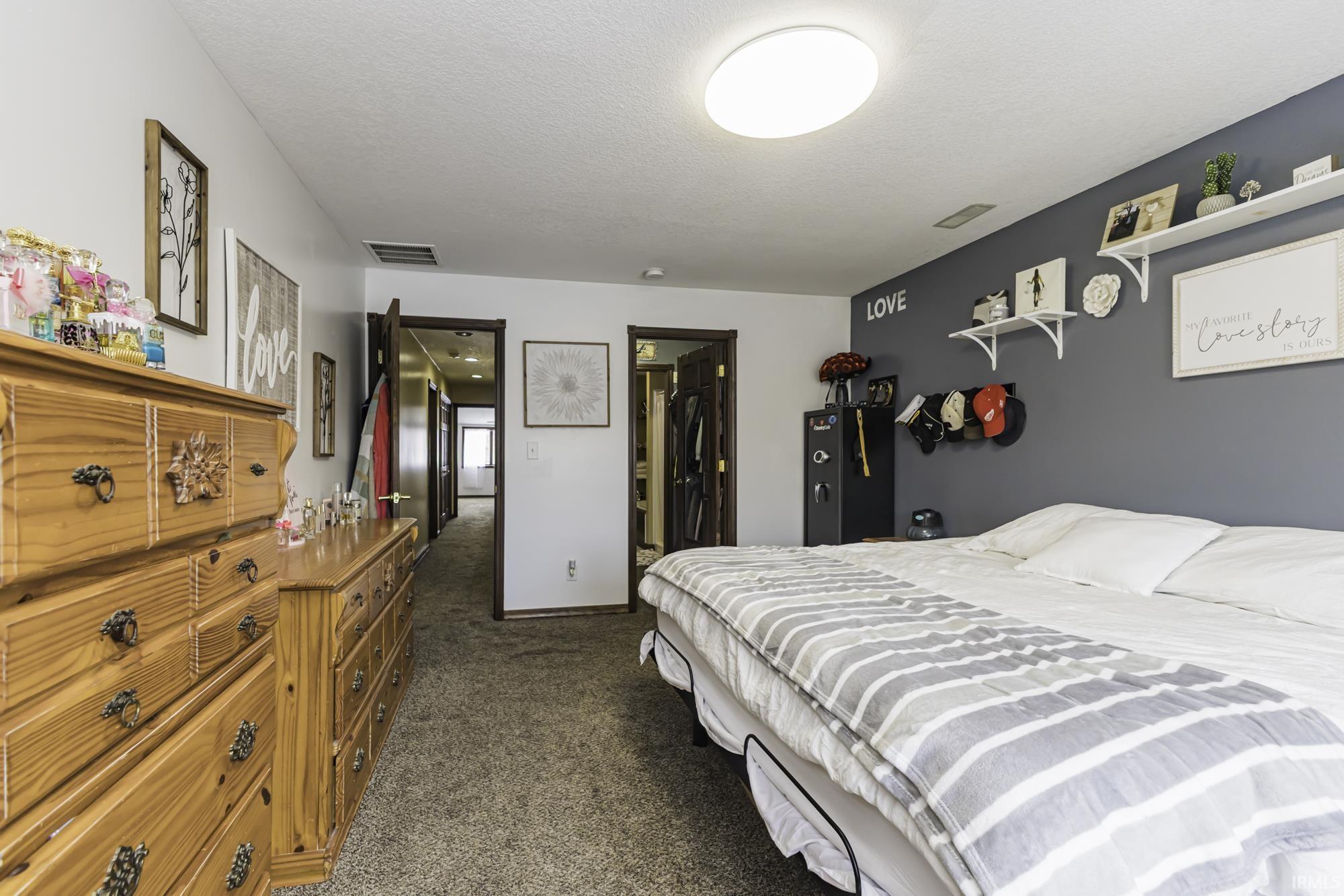 35 LN 520B Lake James Lane Unit: 3