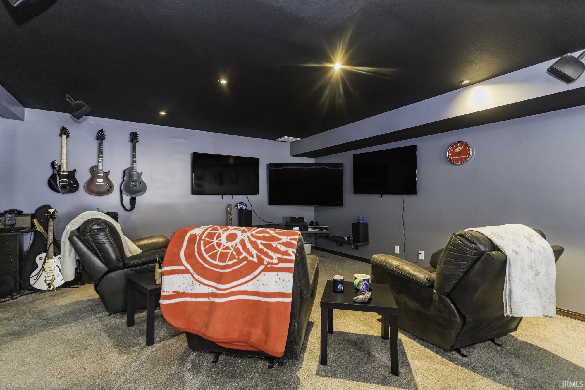 35 LN 520B Lake James Lane Unit: 3