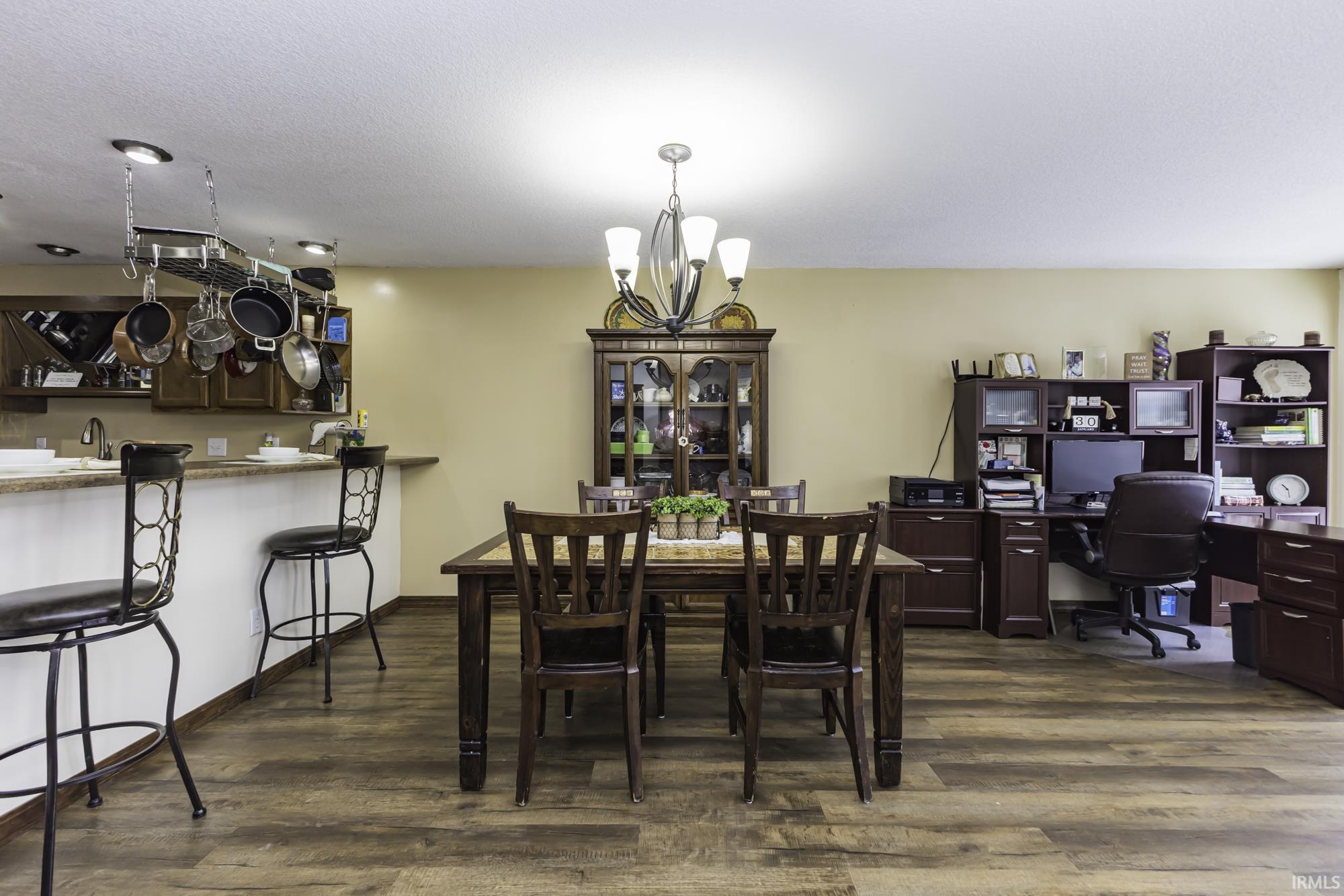 35 LN 520B Lake James Lane Unit: 3