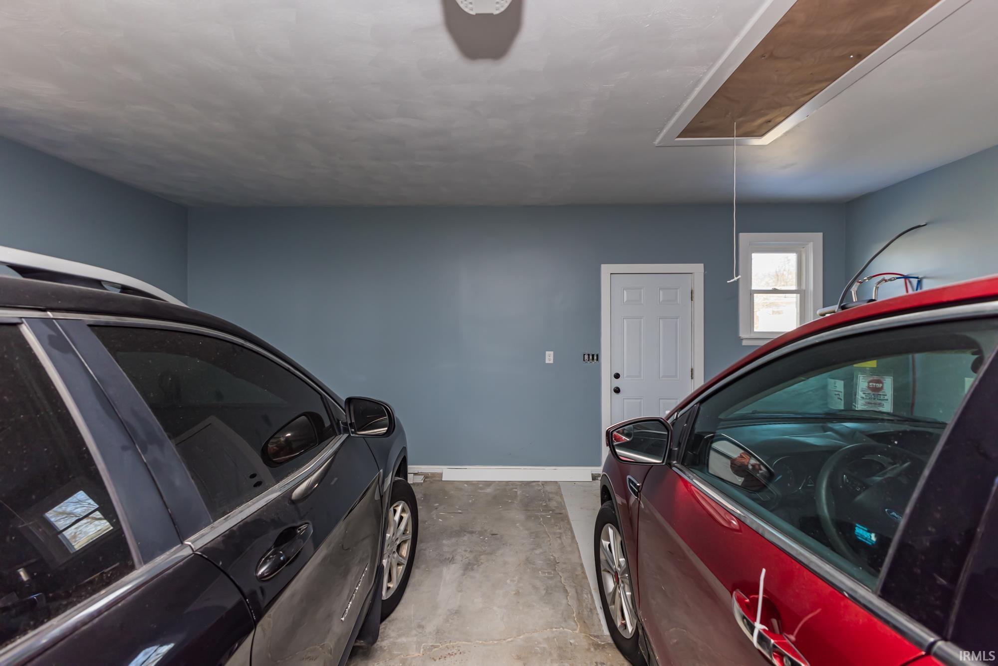 3509 E Maplegrove Avenue