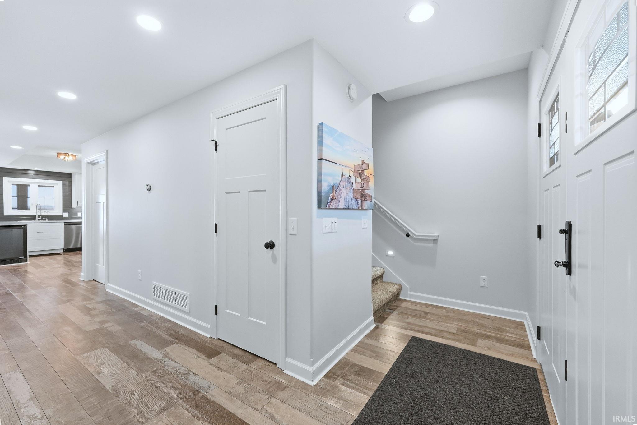 1255 Lane 280 Hamilton Lake