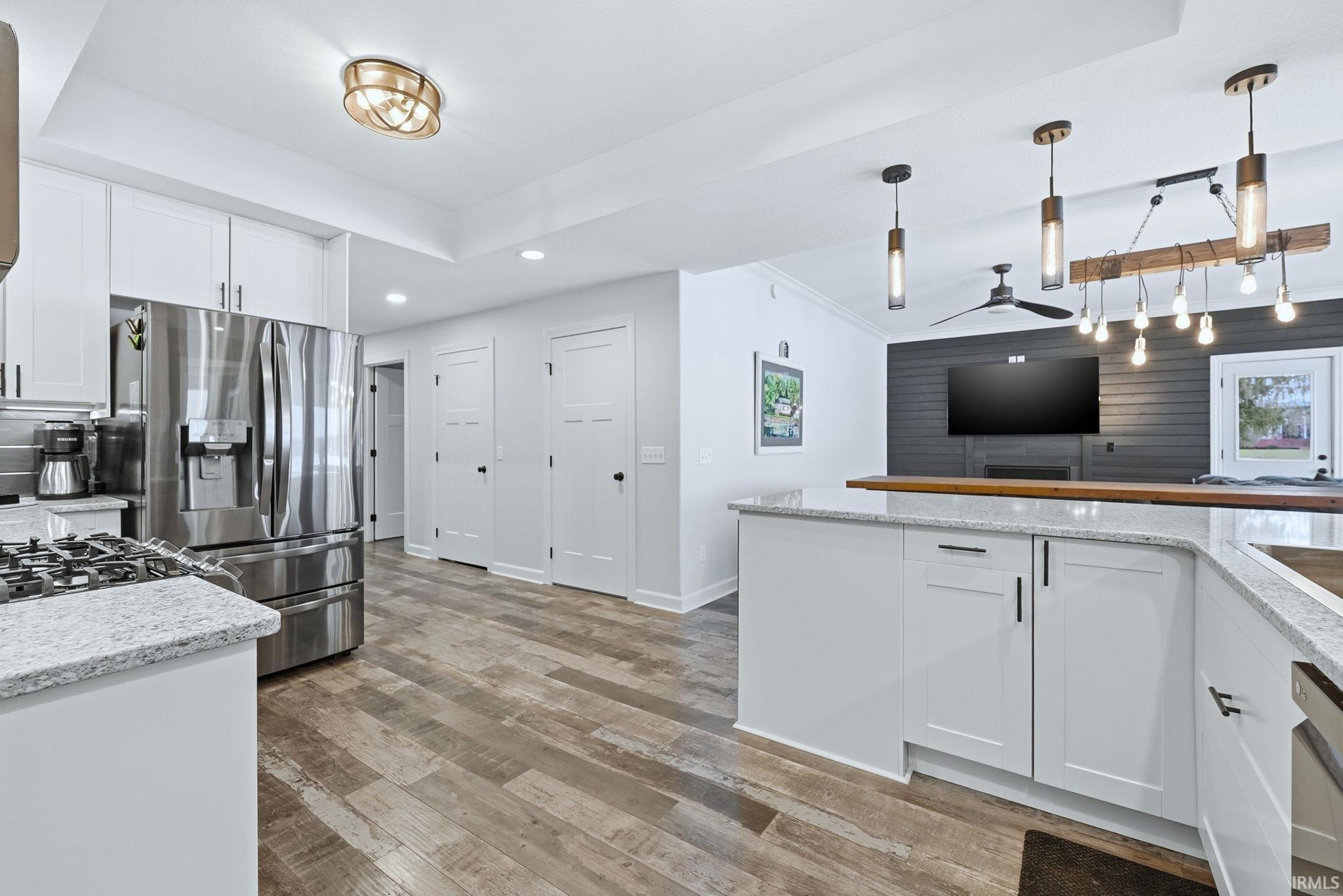 1255 Lane 280 Hamilton Lake