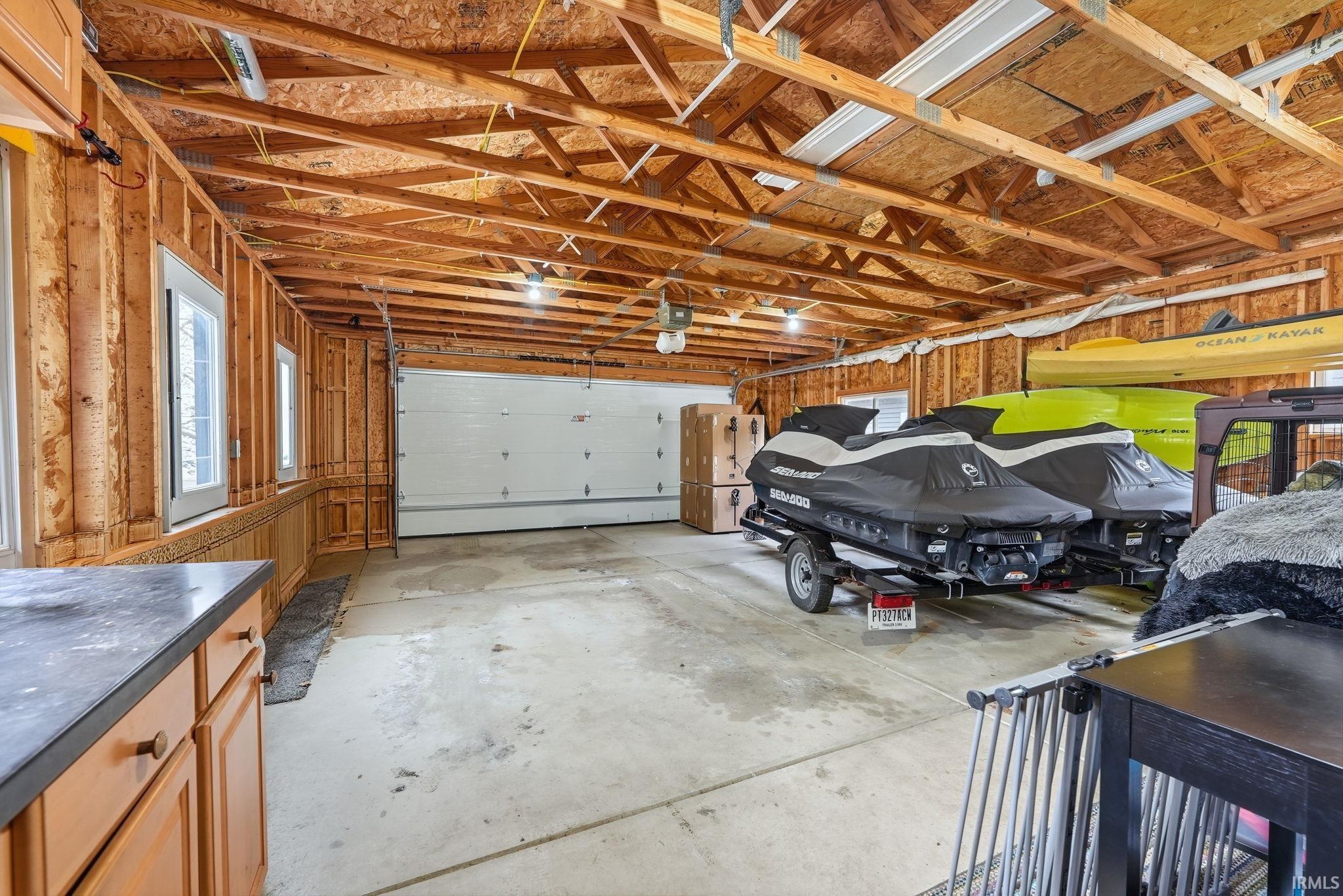 1255 Lane 280 Hamilton Lake