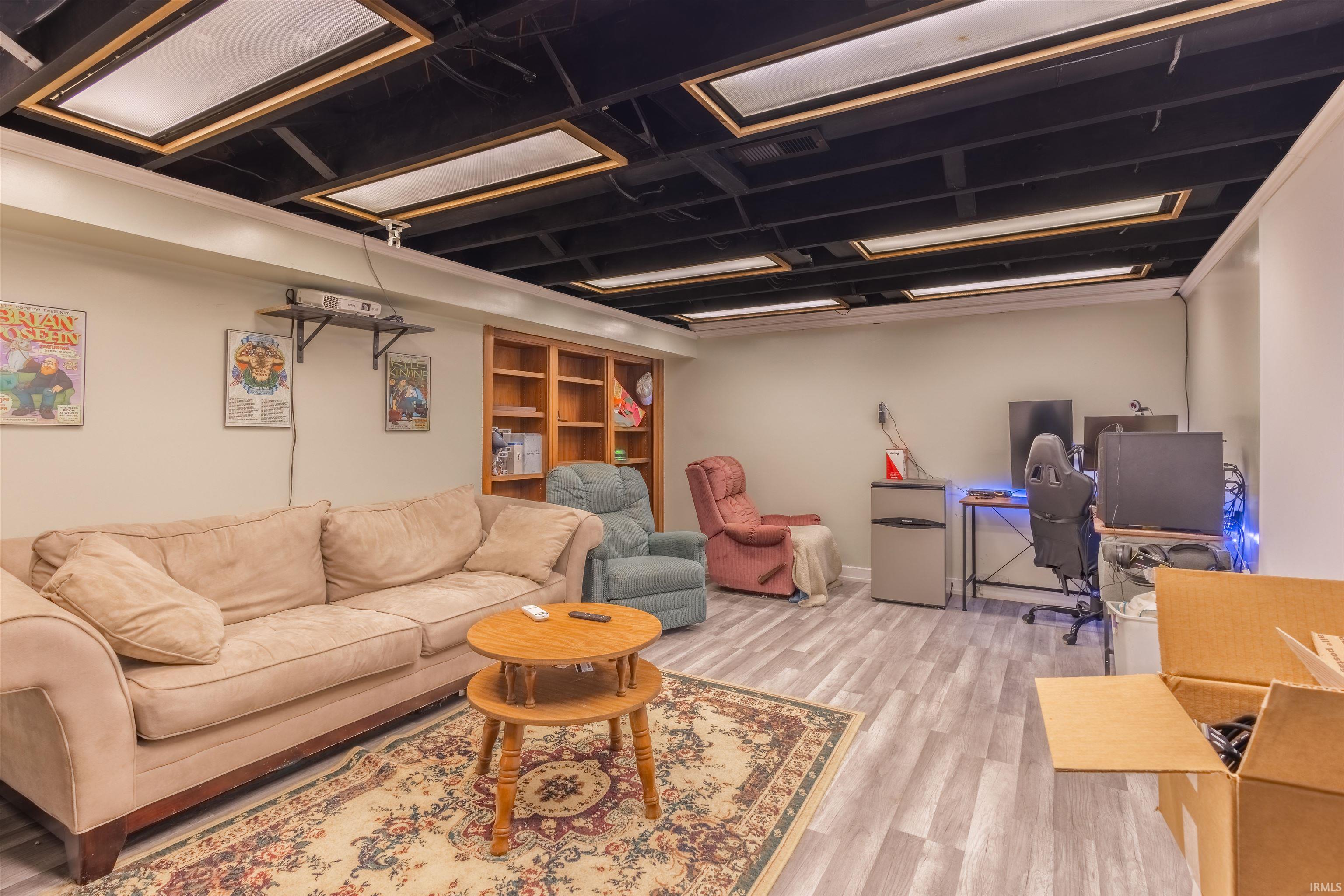 5732 Meadowbrook Drive