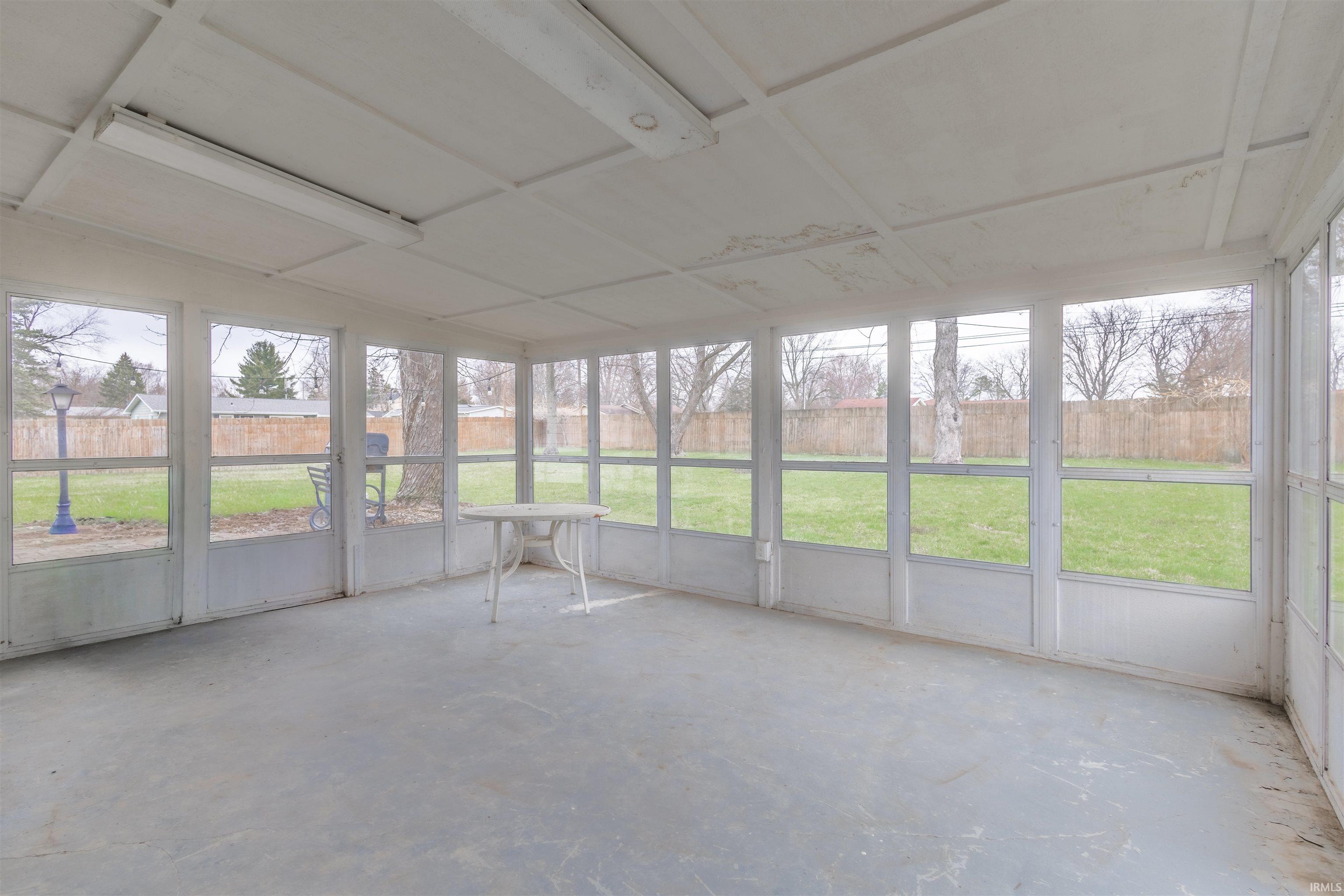 5732 Meadowbrook Drive