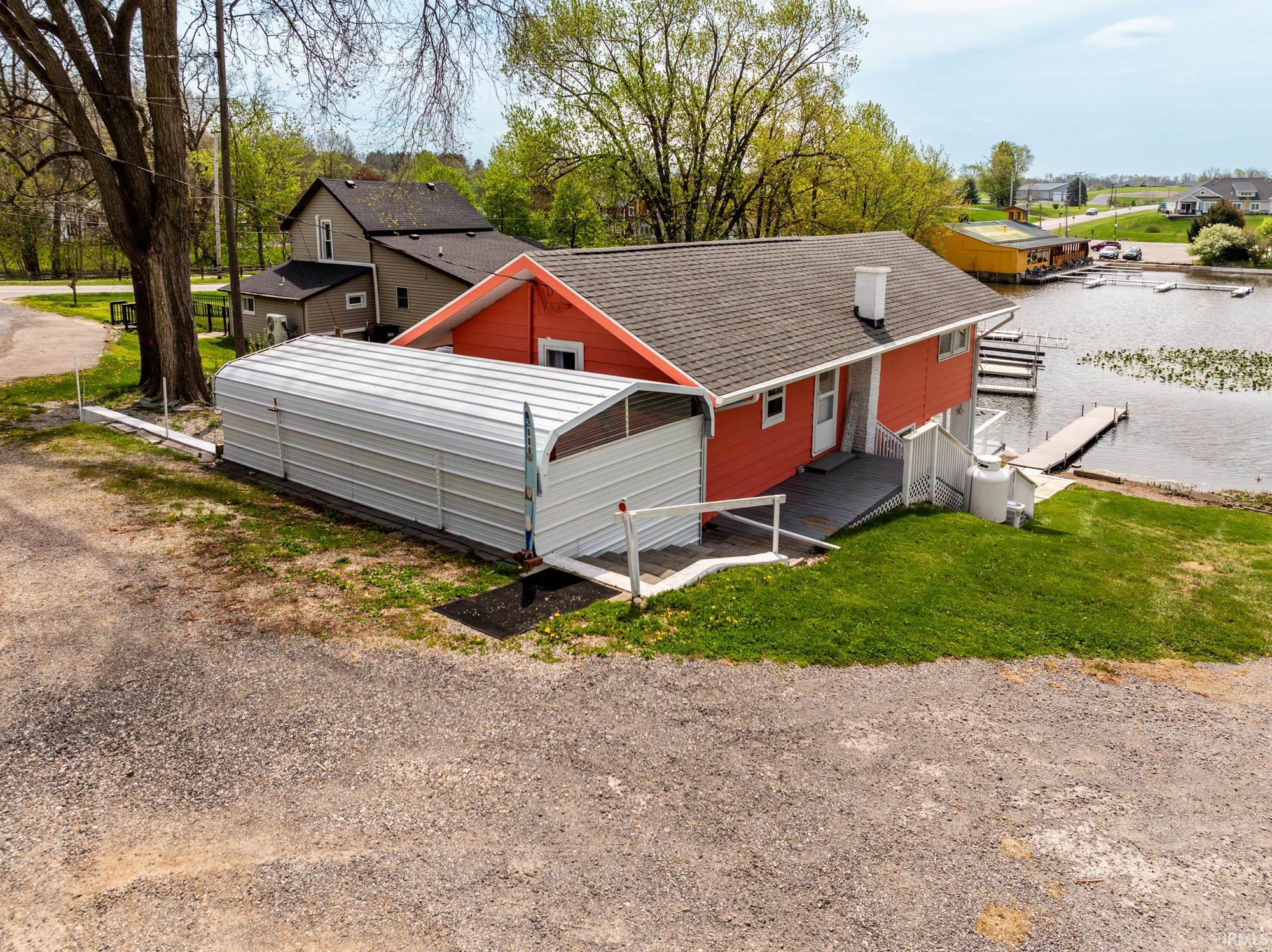 2000 LN 120 Hamilton Lake