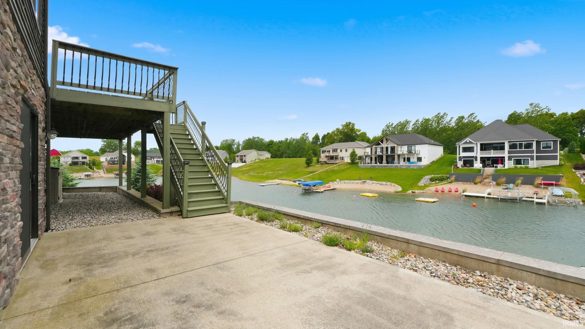 215 282B Hamilton Lake Lane