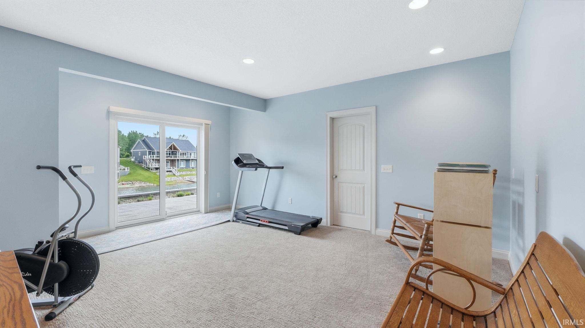 215 282B Hamilton Lake Lane