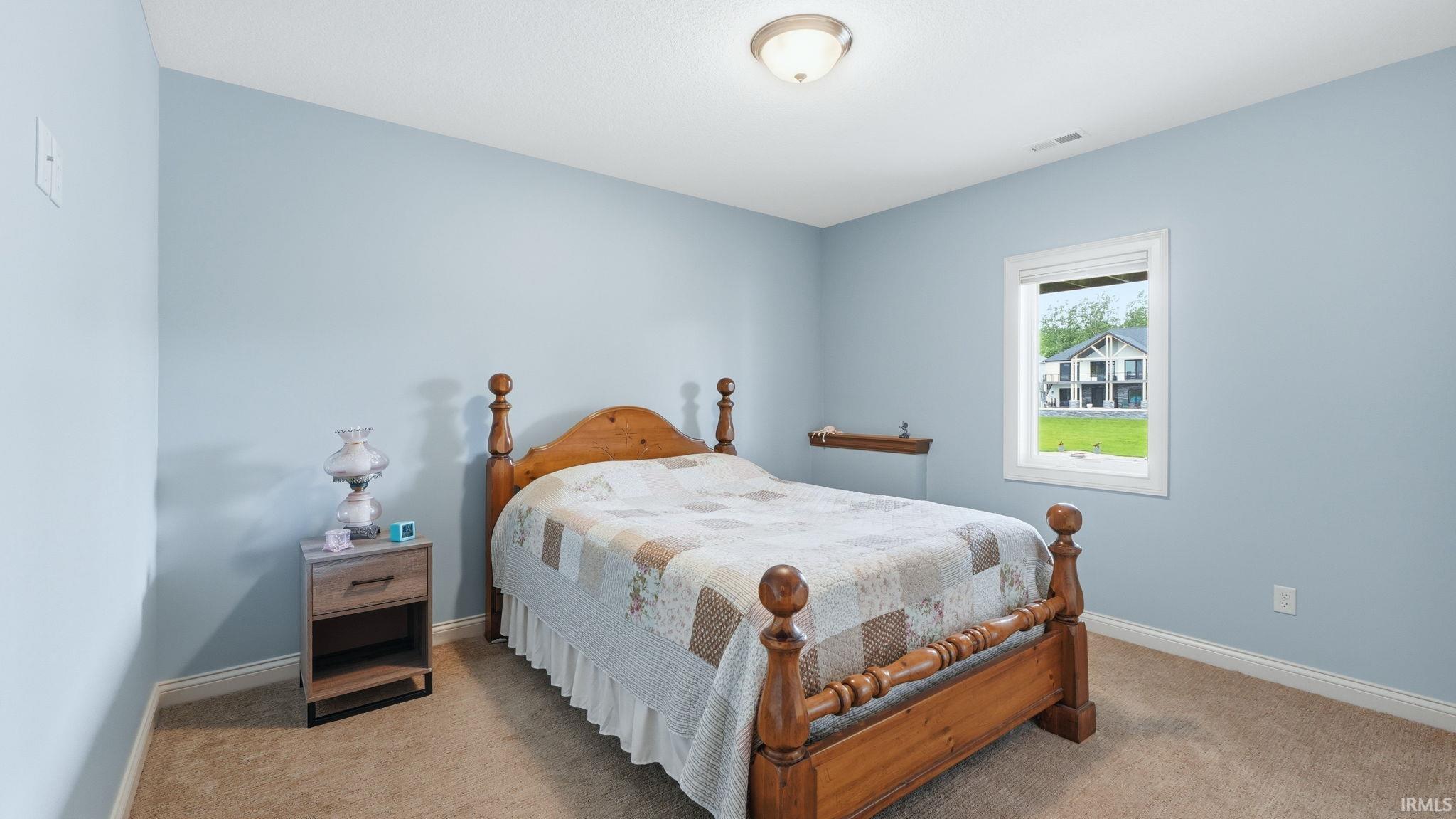 215 282B Hamilton Lake Lane