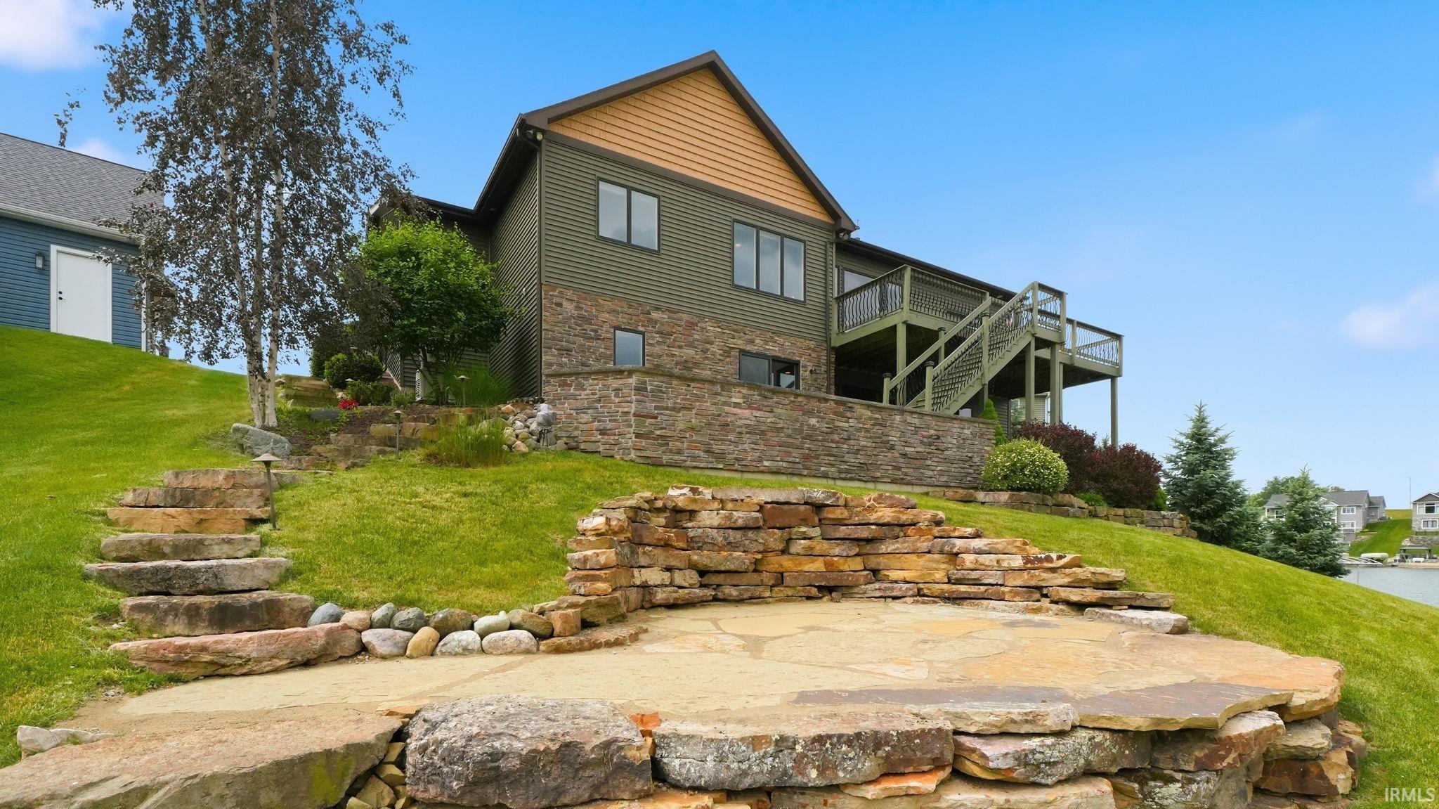 215 282B Hamilton Lake Lane
