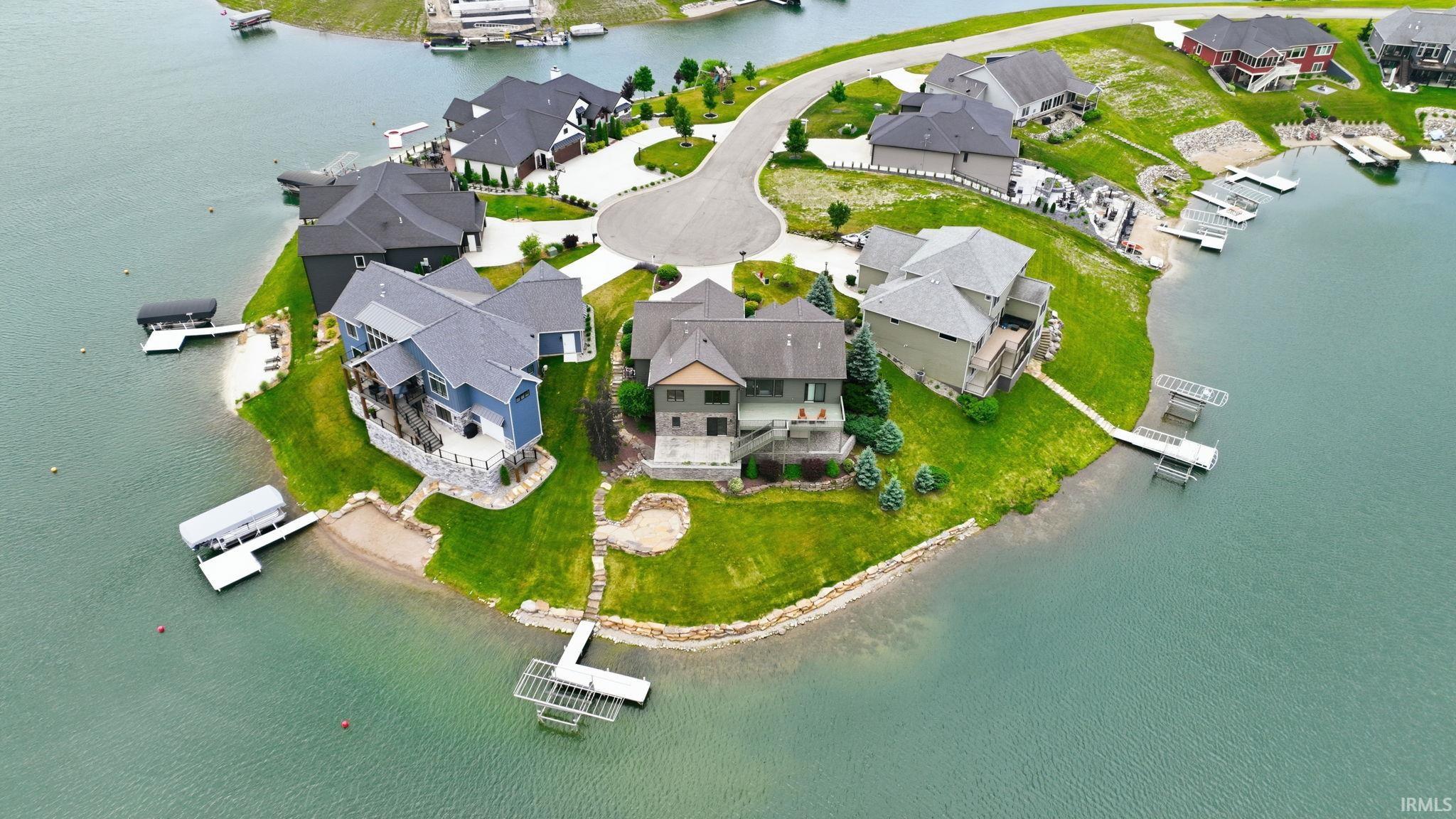 215 282B Hamilton Lake Lane