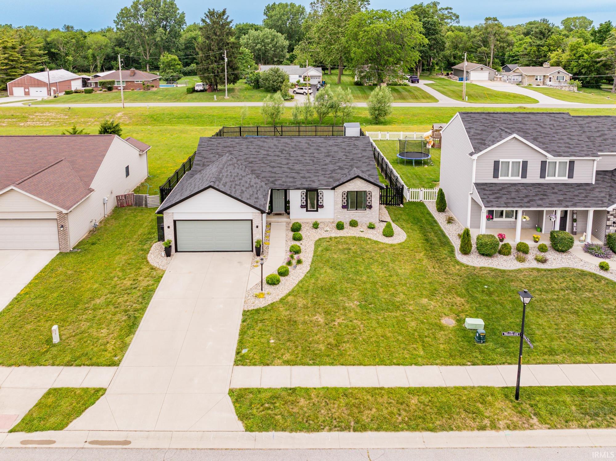 2502 Trillium Cove