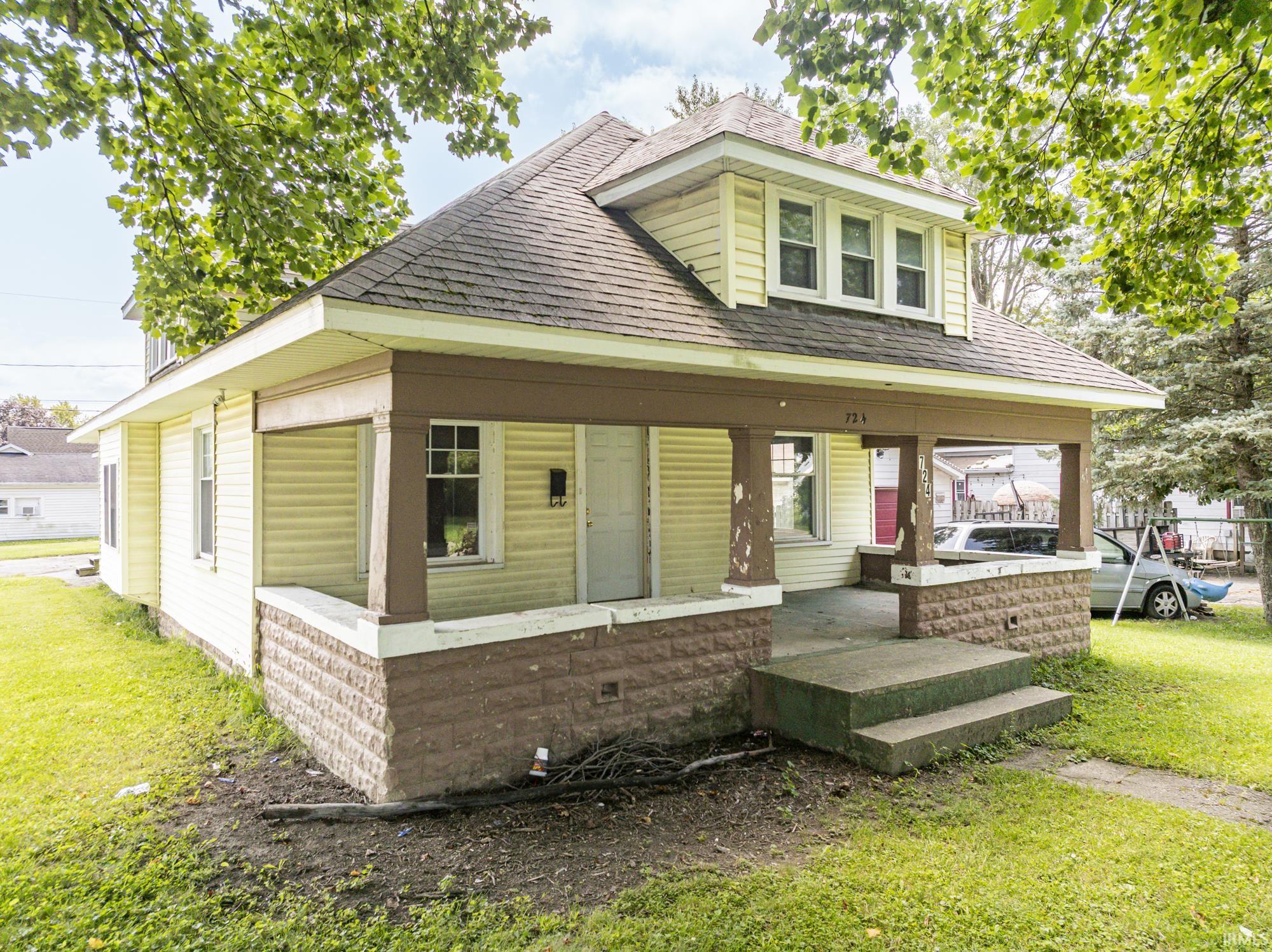 724 E 29th Street