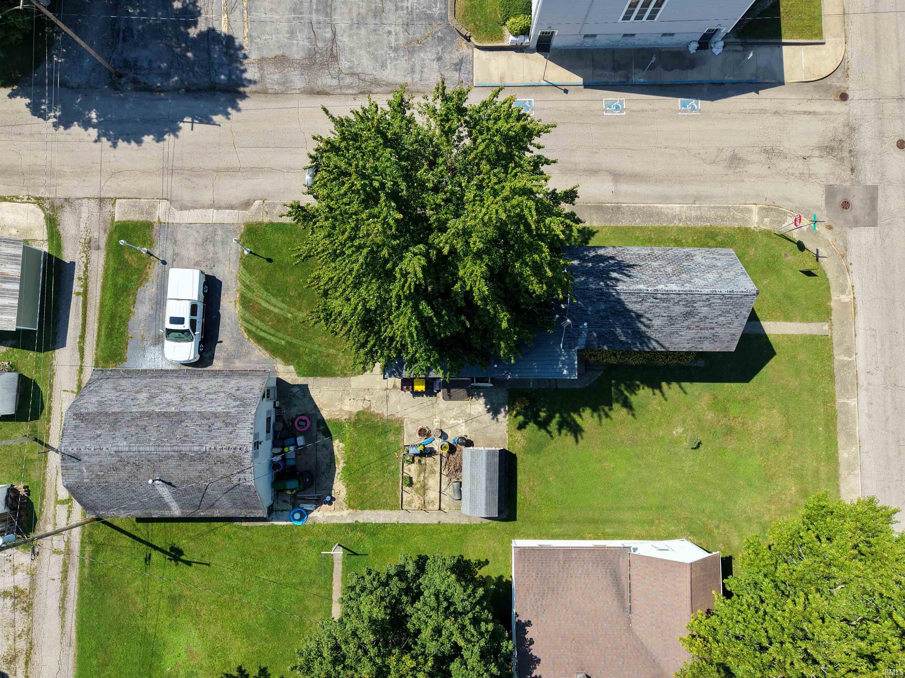 1128 W Cherry Street