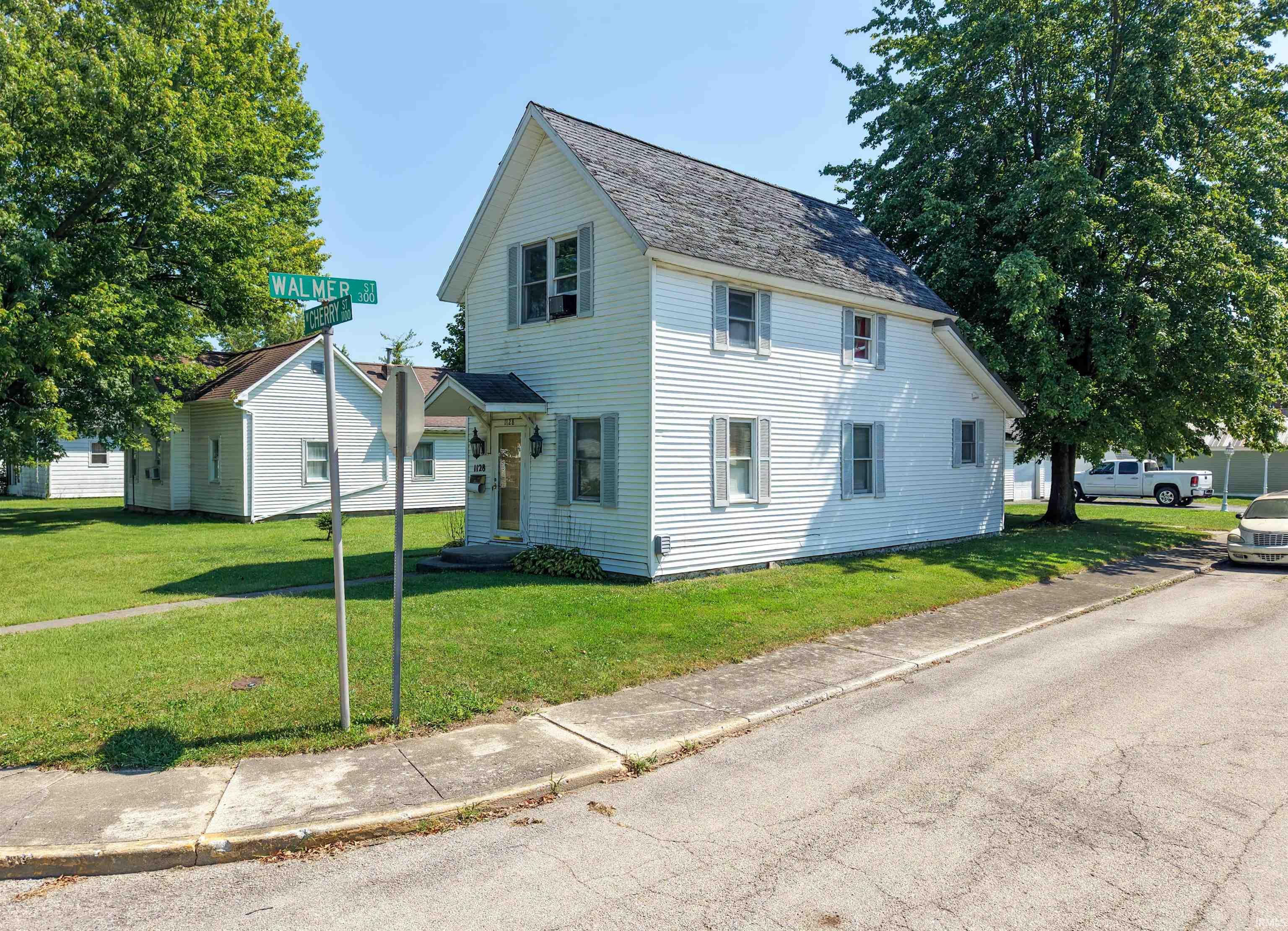 1128 W Cherry Street