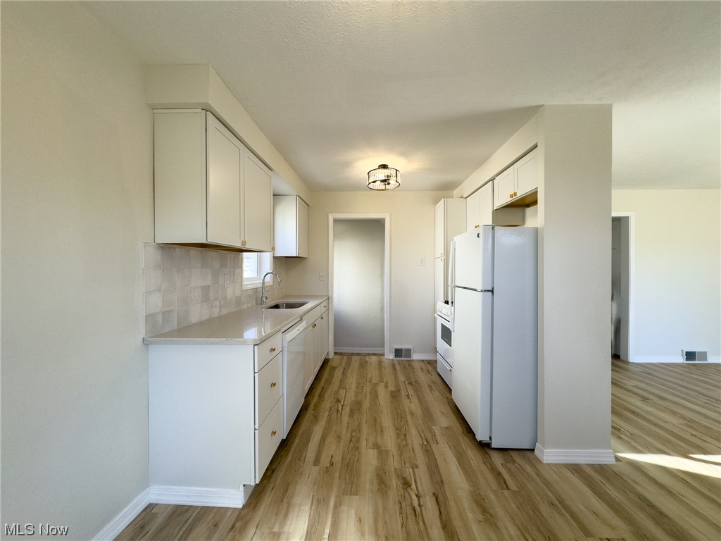 431 E 330th