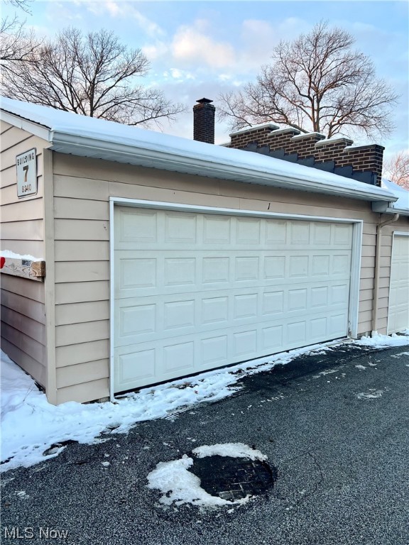 8240 Deepwood 1
