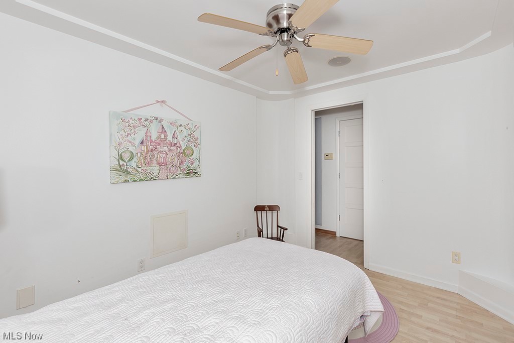 10301 Lake Avenue 822