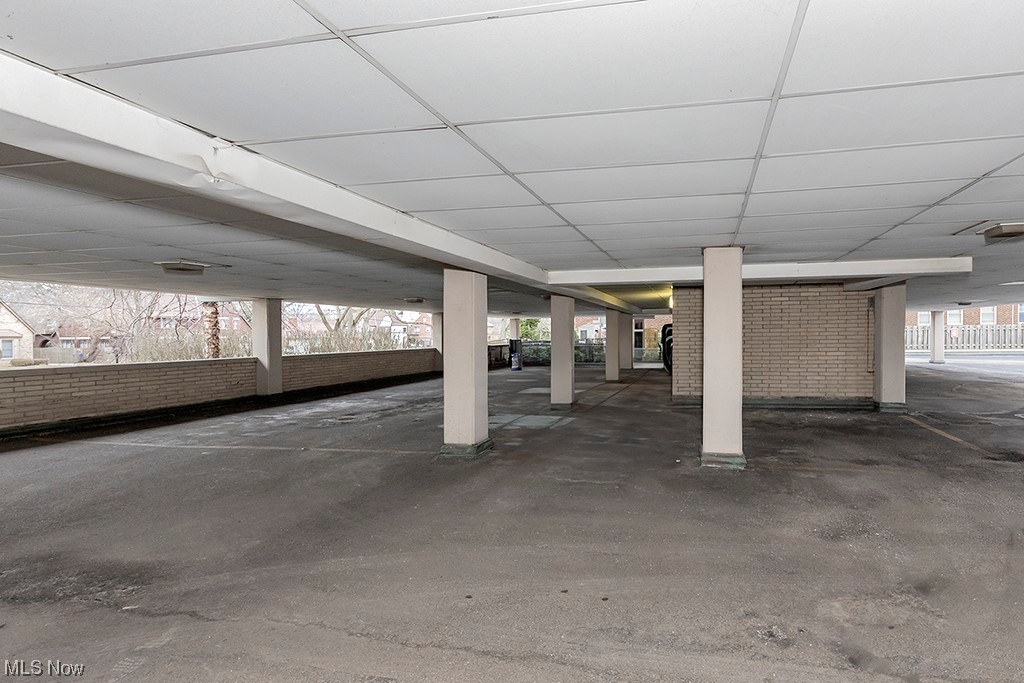 10301 Lake Avenue 822