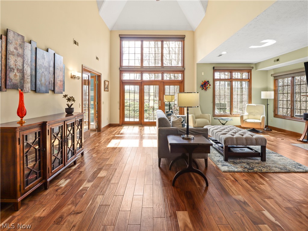 11190 Caddie Lane
