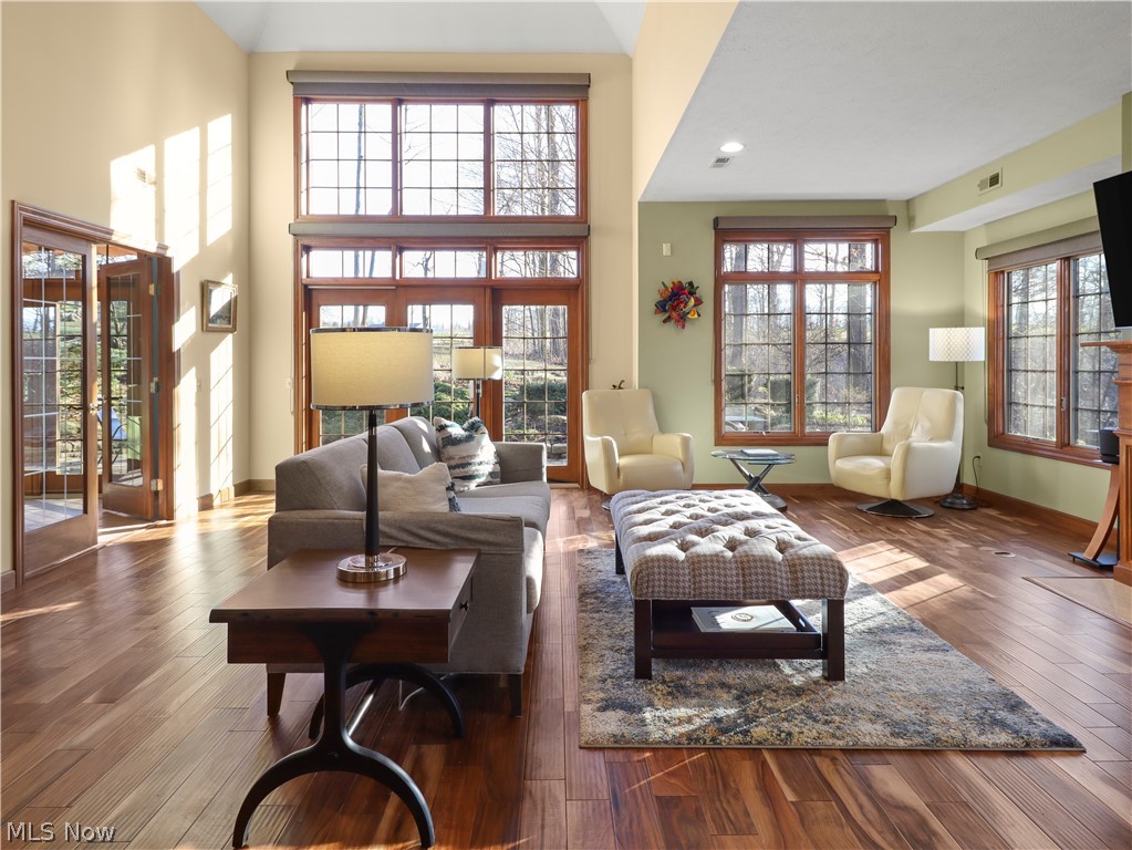 11190 Caddie Lane