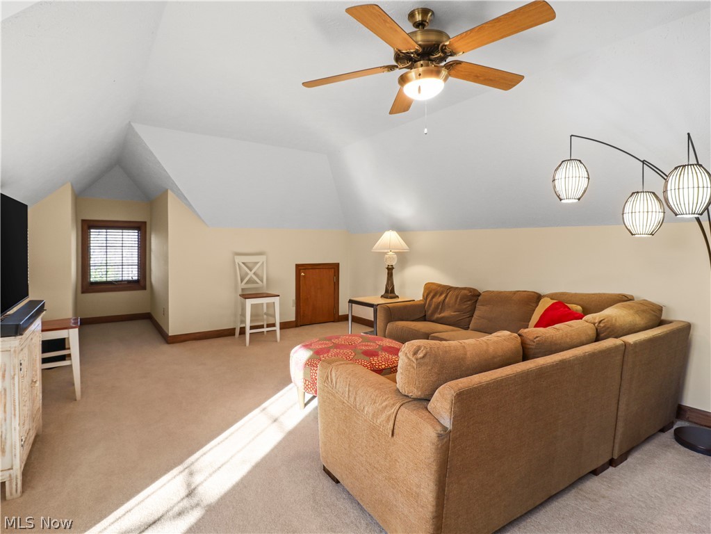 11190 Caddie Lane